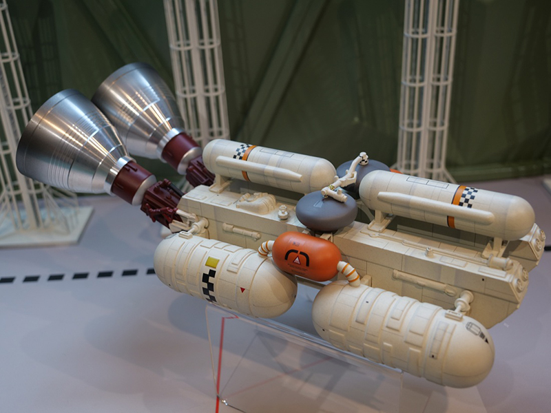 Eagle Spine Booster Rockets (44 inch)